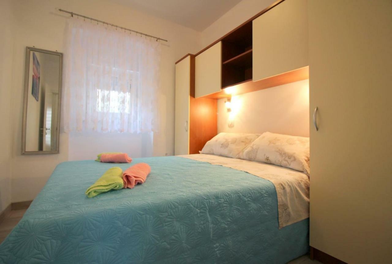 Apartment Noemi In City Center Poreč Exteriér fotografie